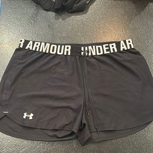 Under Armor Shorta